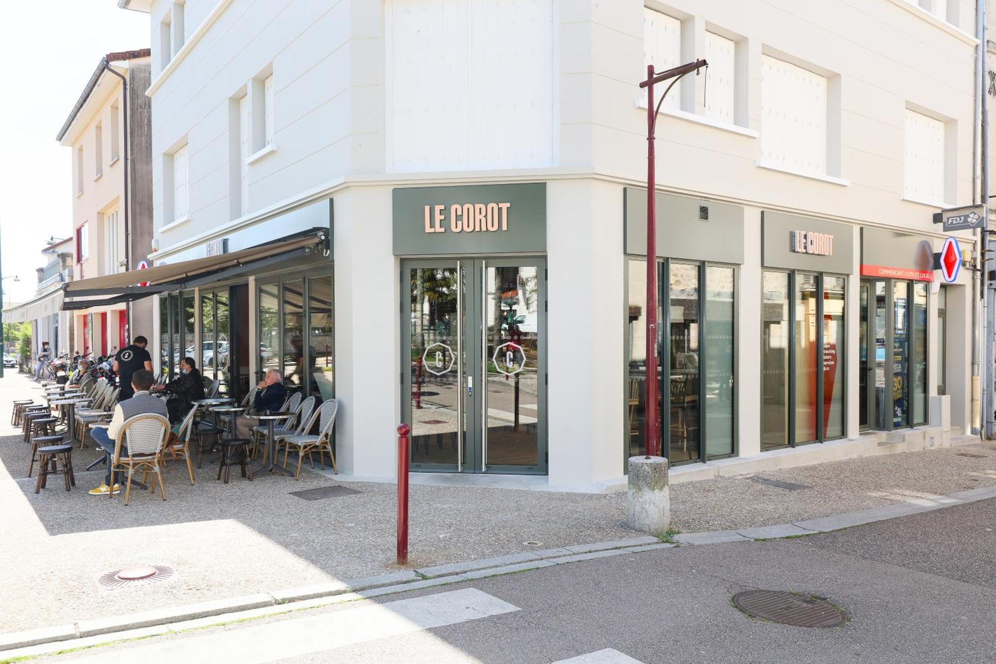 Appart'Hotel Le Corot - Acces Autonome - Saint-Junien Centre Екстериор снимка